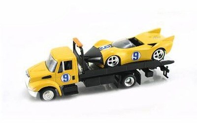 INTERNATIONAL DURASTAR 4400 (1:64) + SHOTING STAR No. 9 (1:55)